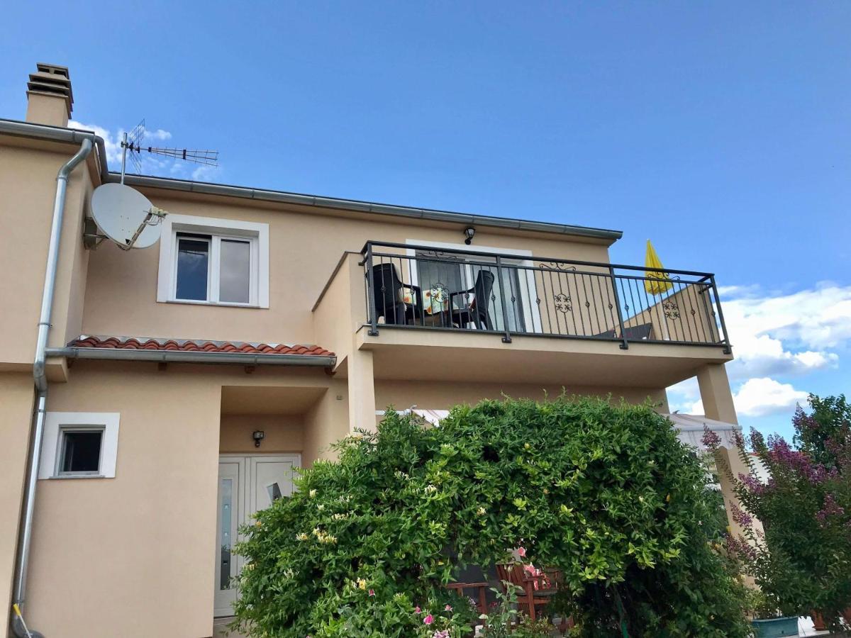Apartman Laura Tribalj المظهر الخارجي الصورة